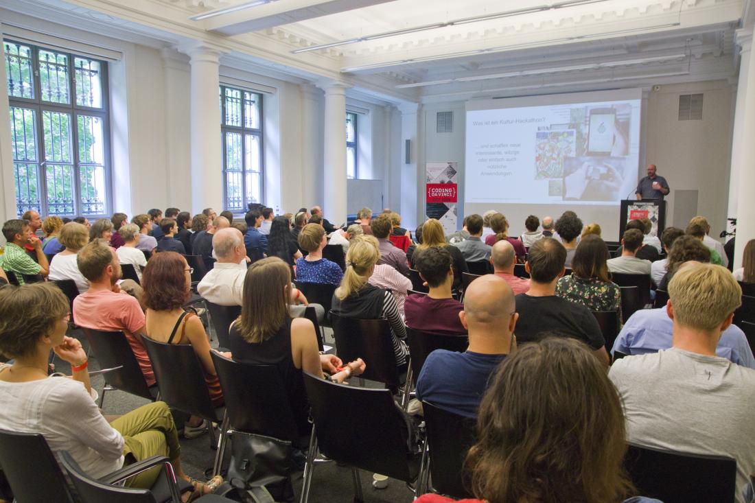 Das Publikum bei der Preisverleihung von Coding da Vinci Ost 2018